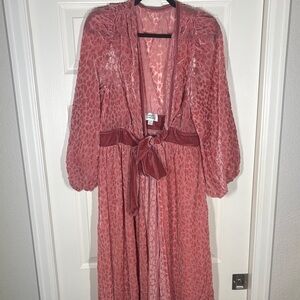 Unique Vintage Pink Textured Robe Duster with Velvet Belt